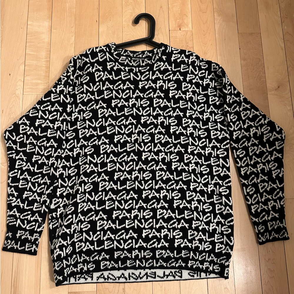 Balenciaga Black and White Logo Crewneck Knitted Sweater